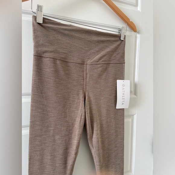 [NWT] ATHLETA Elation Ultra High Rise 7/8 Legging | Tan | S - Picture 3 of 10